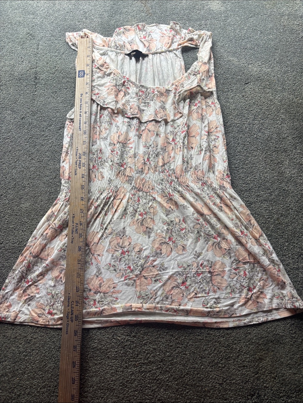 Soma intimates small top Floral Ruffle Smocked romantic Peach Floral